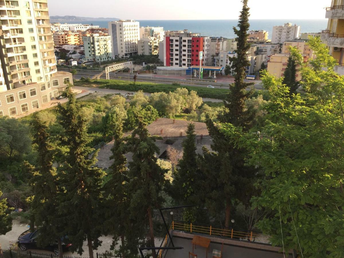 Hotel Moris Kryemëdhej 外观 照片